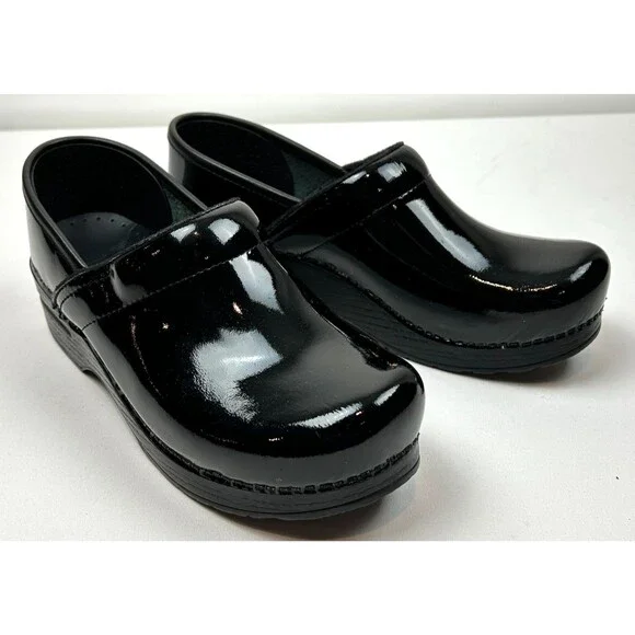 Dansko Professional Black Patent Leather Clog EU 39 US  8.5-9 - Picture 3 of 16